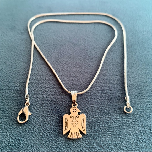 • NEW!  Dainty Thunderbird Choker • - Picture 4 of 12